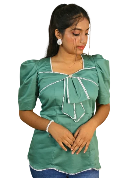 THE GARDEN MUSE TOP
