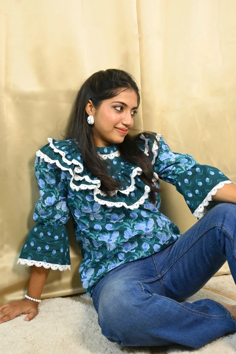 PETAL RUFFLE BLOUSE - Image 4