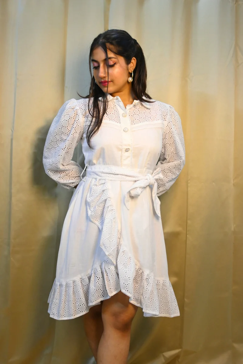 WHITE HAKOBA DRESS - Image 3
