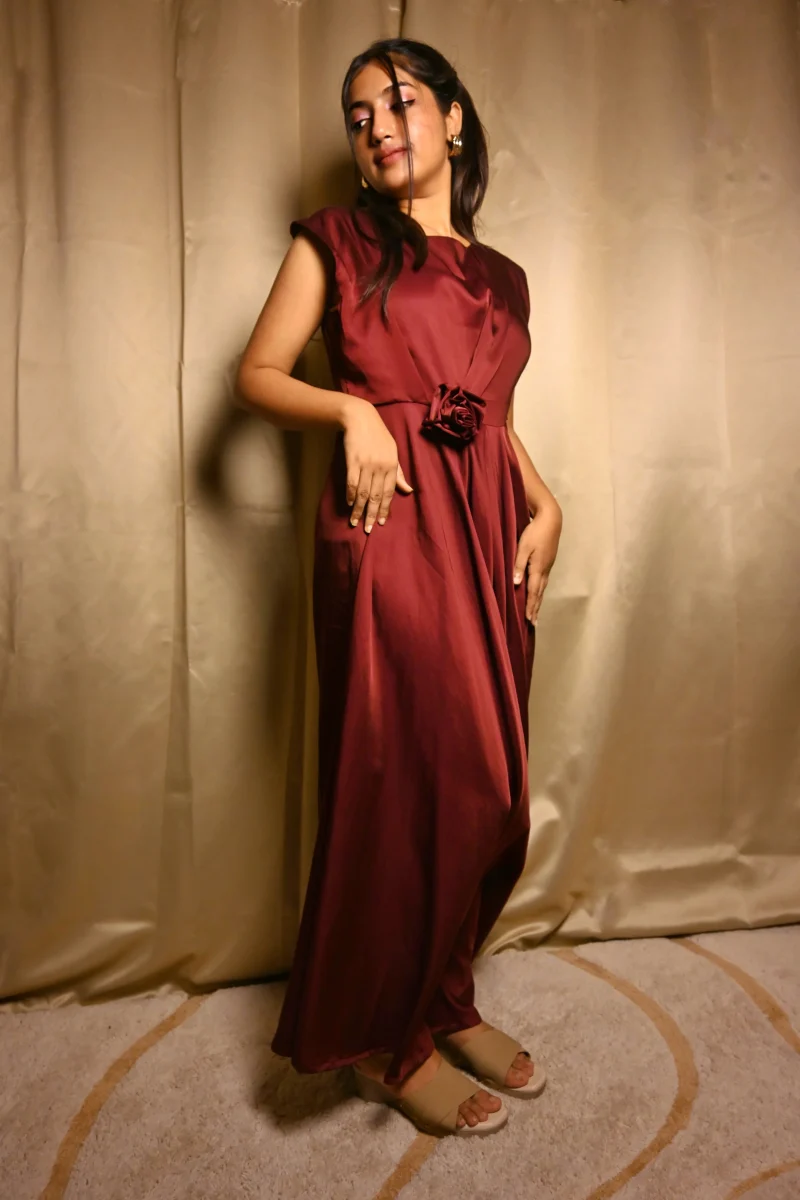 MERLOT DRAPED MAXI DRESS - Image 3